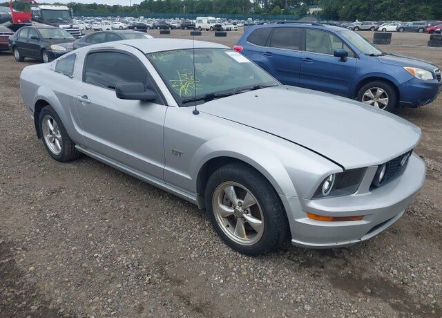 2006 FORD Mustang