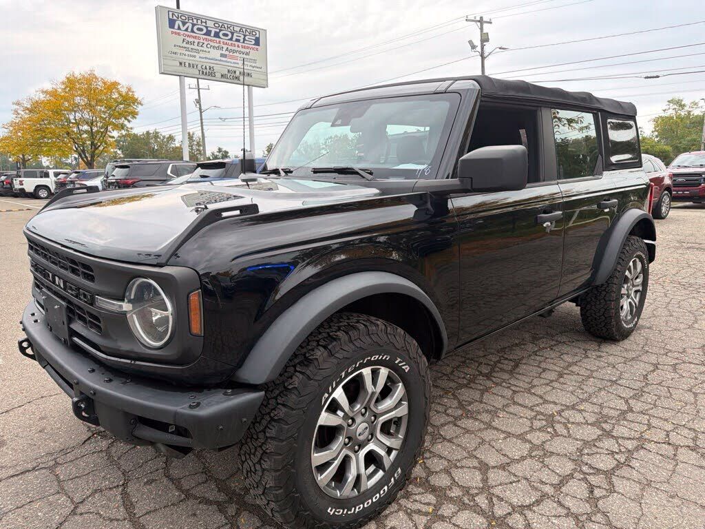 2021 FORD Bronco