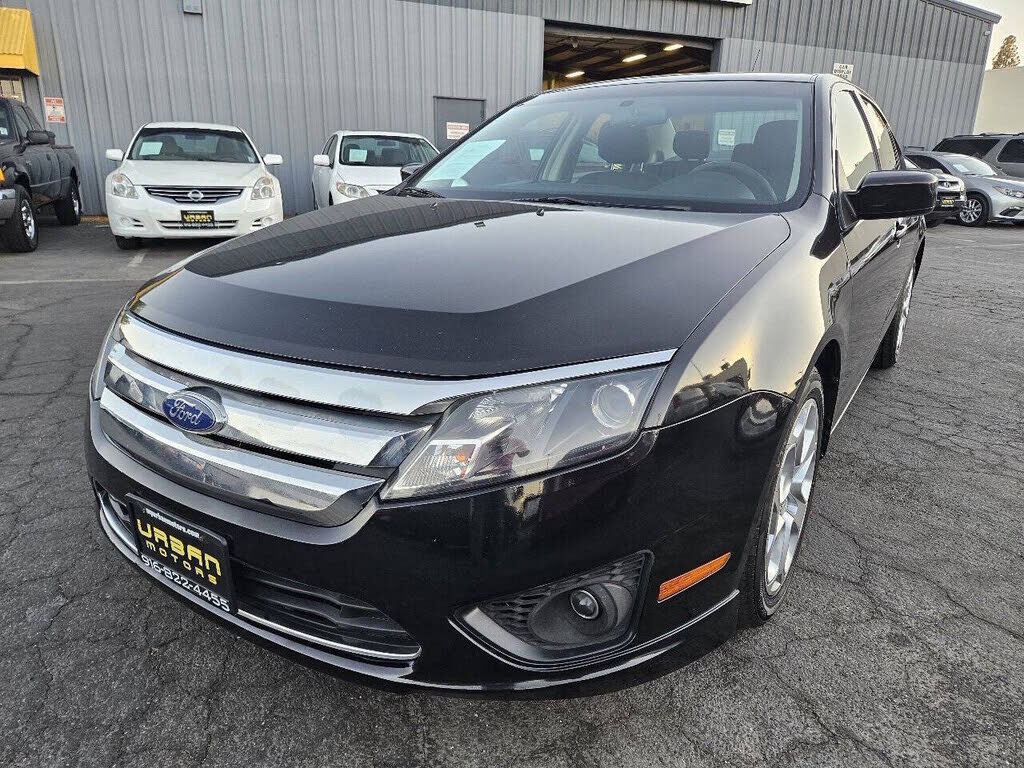 2011 FORD Fusion