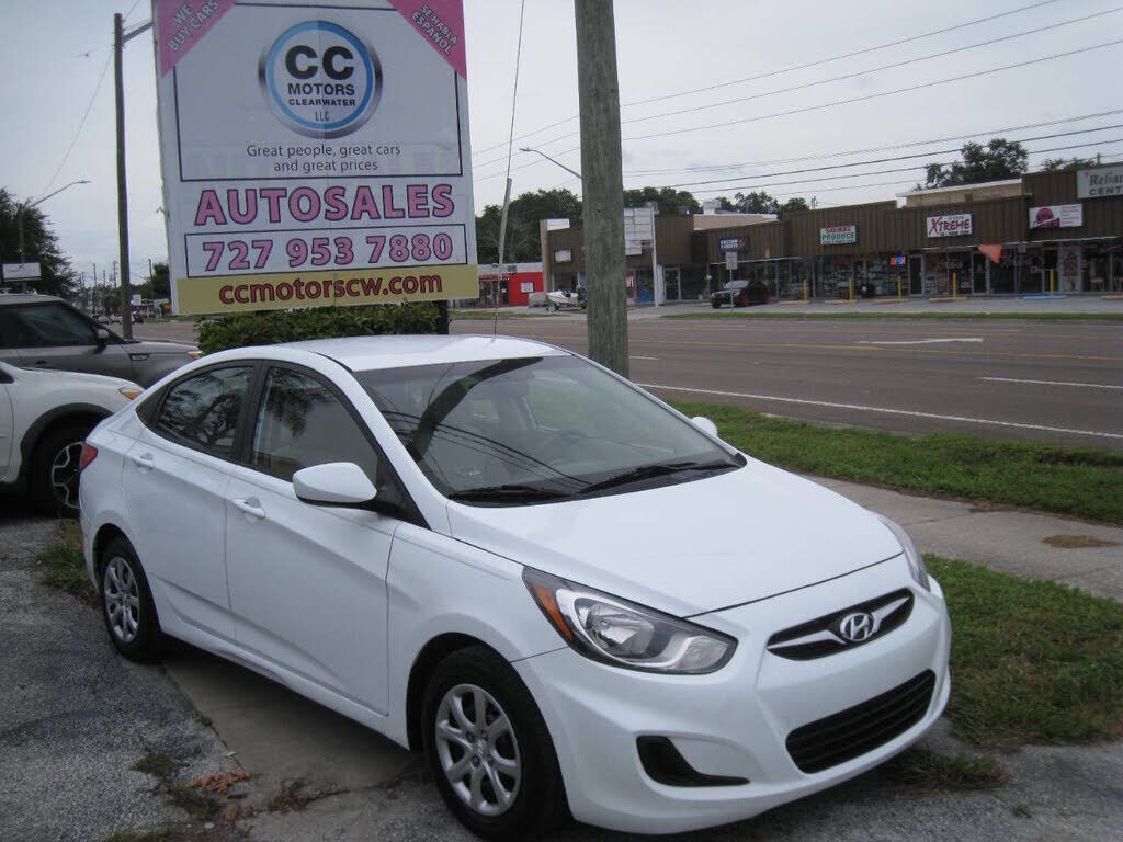 2014 HYUNDAI Accent