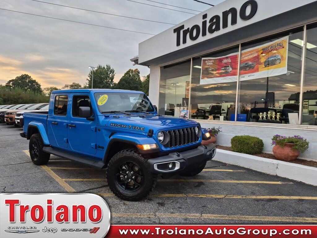 2025 JEEP Gladiator
