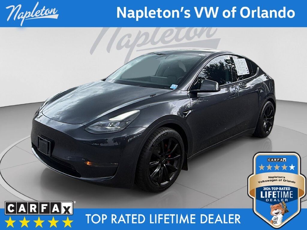 2024 TESLA Model Y