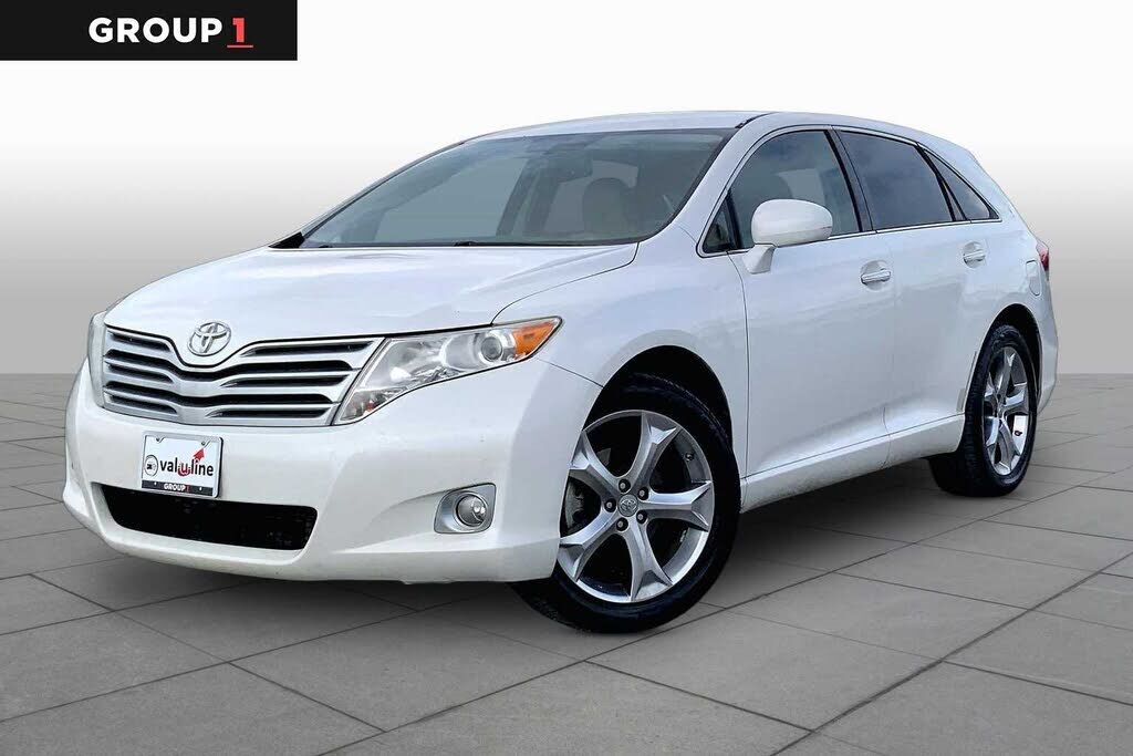 2010 TOYOTA Venza