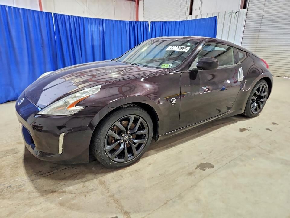 2017 NISSAN 370Z