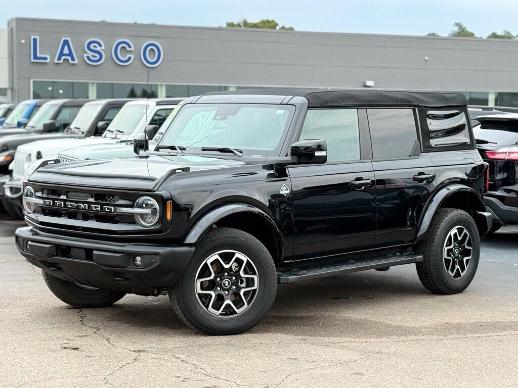 2023 FORD Bronco