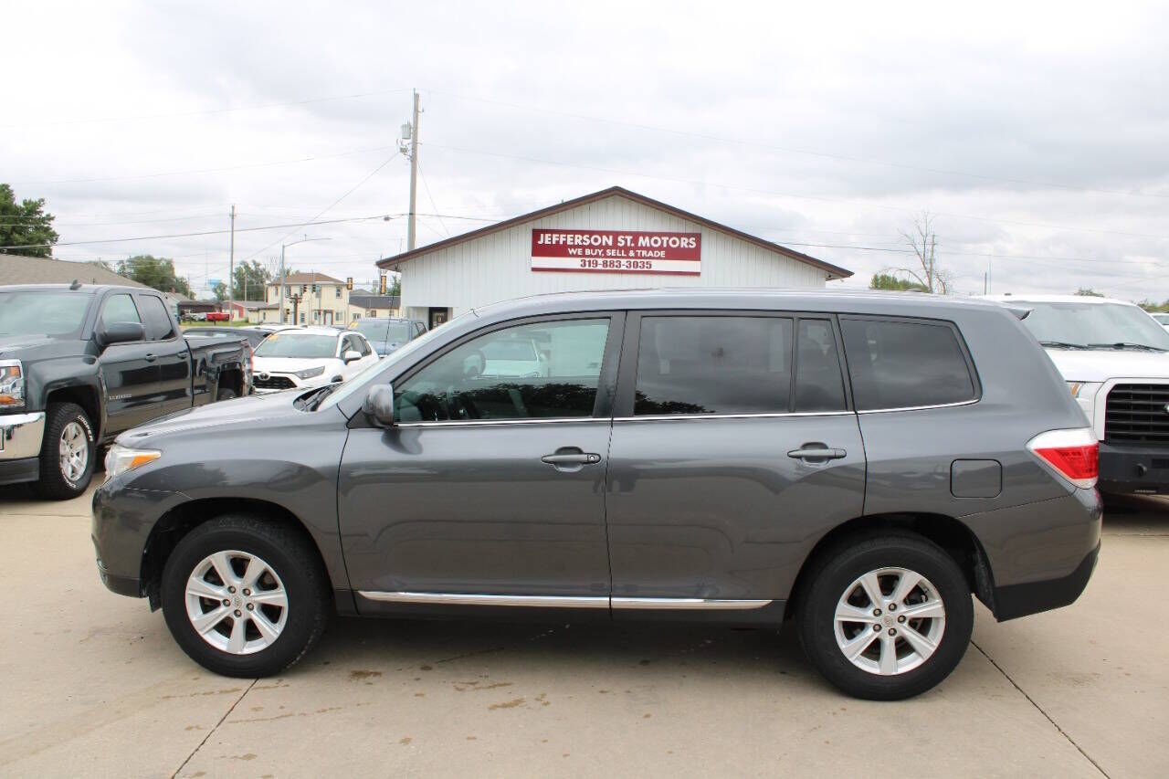 2011 TOYOTA Highlander