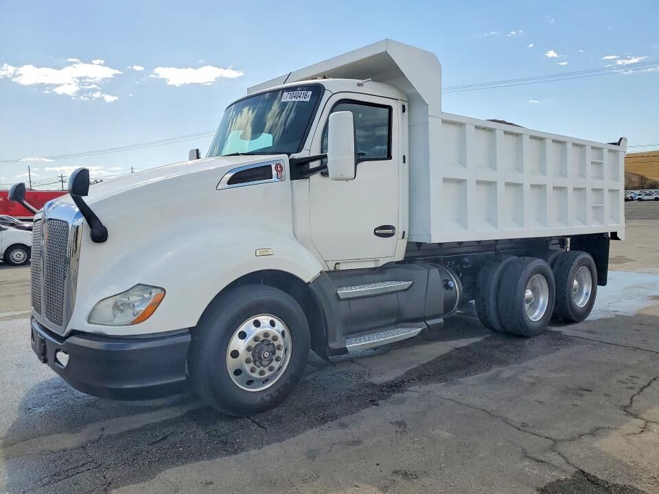 2017 KENWORTH T680