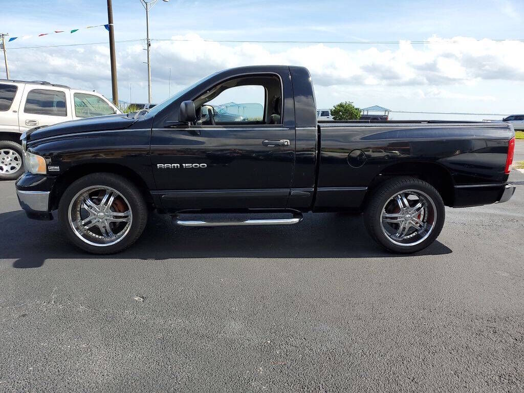 2005 DODGE Ram
