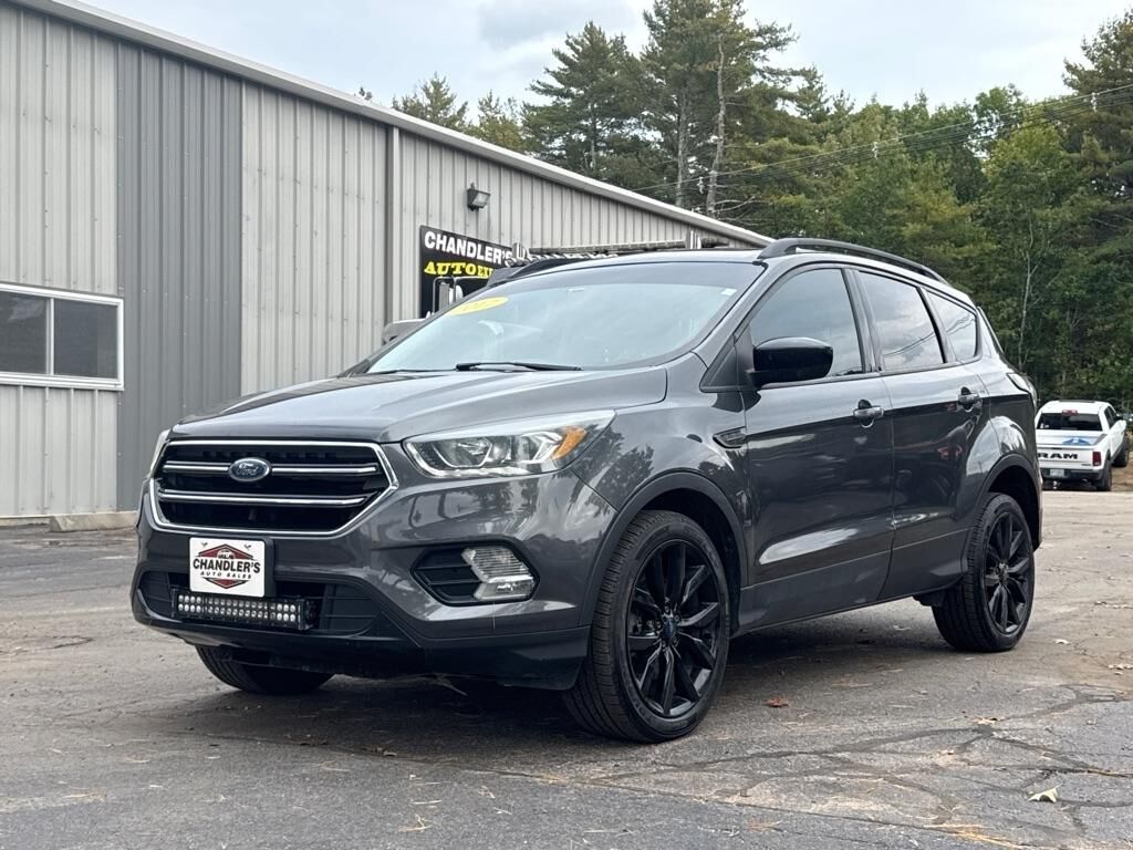 2017 FORD Escape