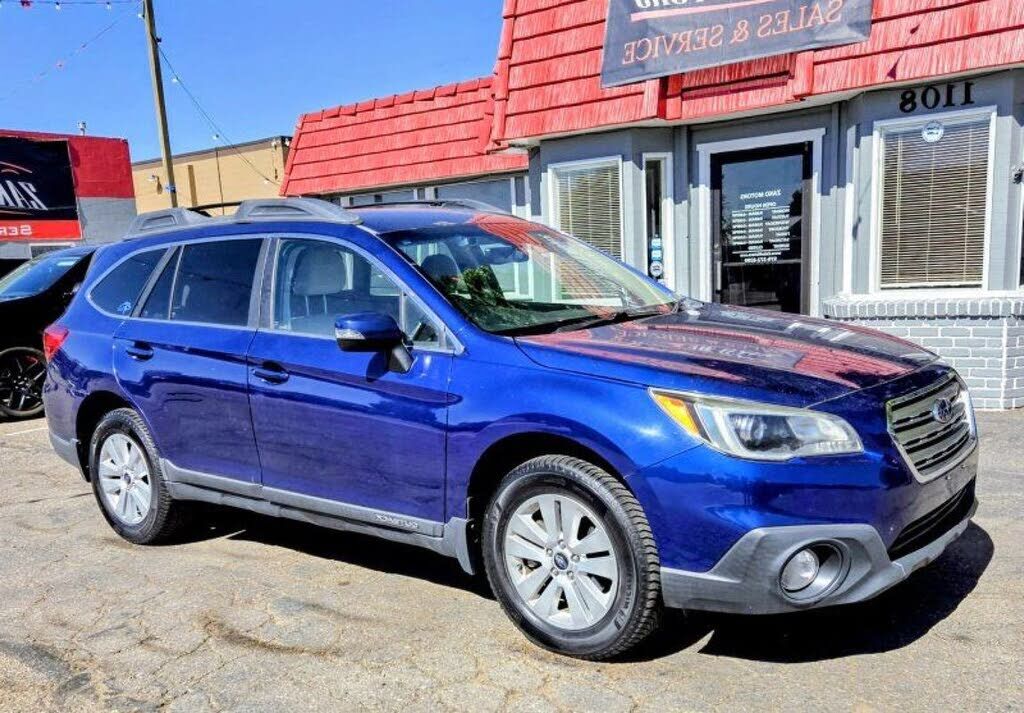 2017 SUBARU Outback