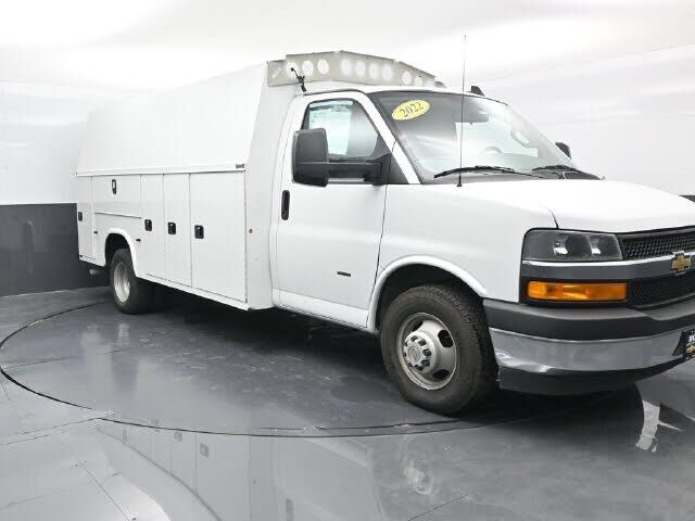 2022 CHEVROLET Express