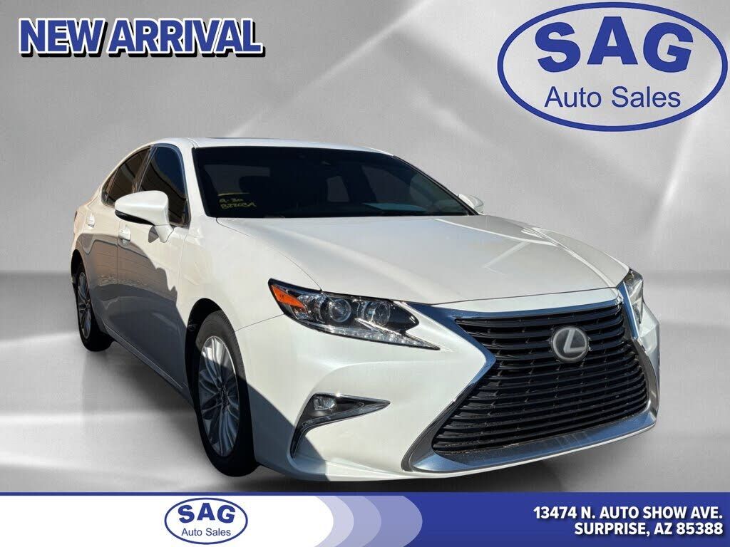 2018 LEXUS ES