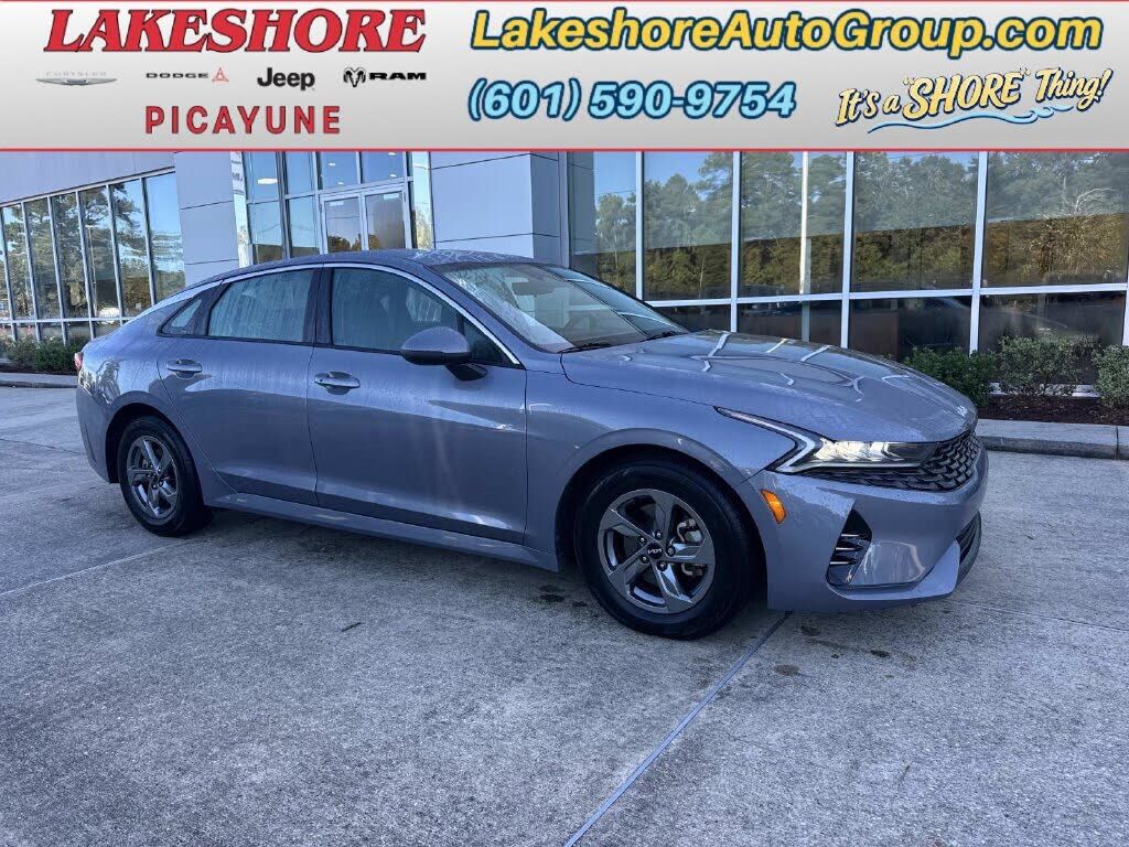 2022 KIA K5