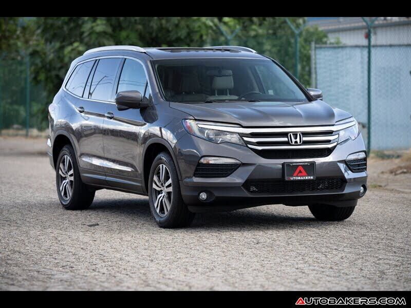 2016 HONDA Pilot