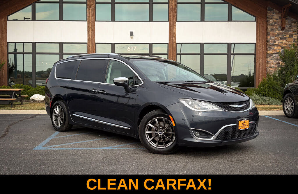 2019 CHRYSLER Pacifica