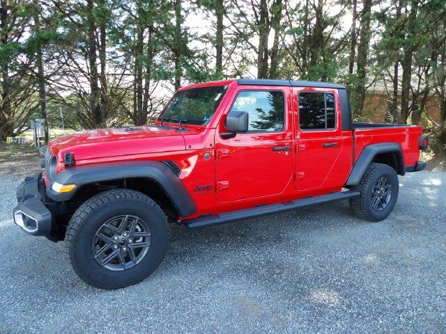 2025 JEEP Gladiator