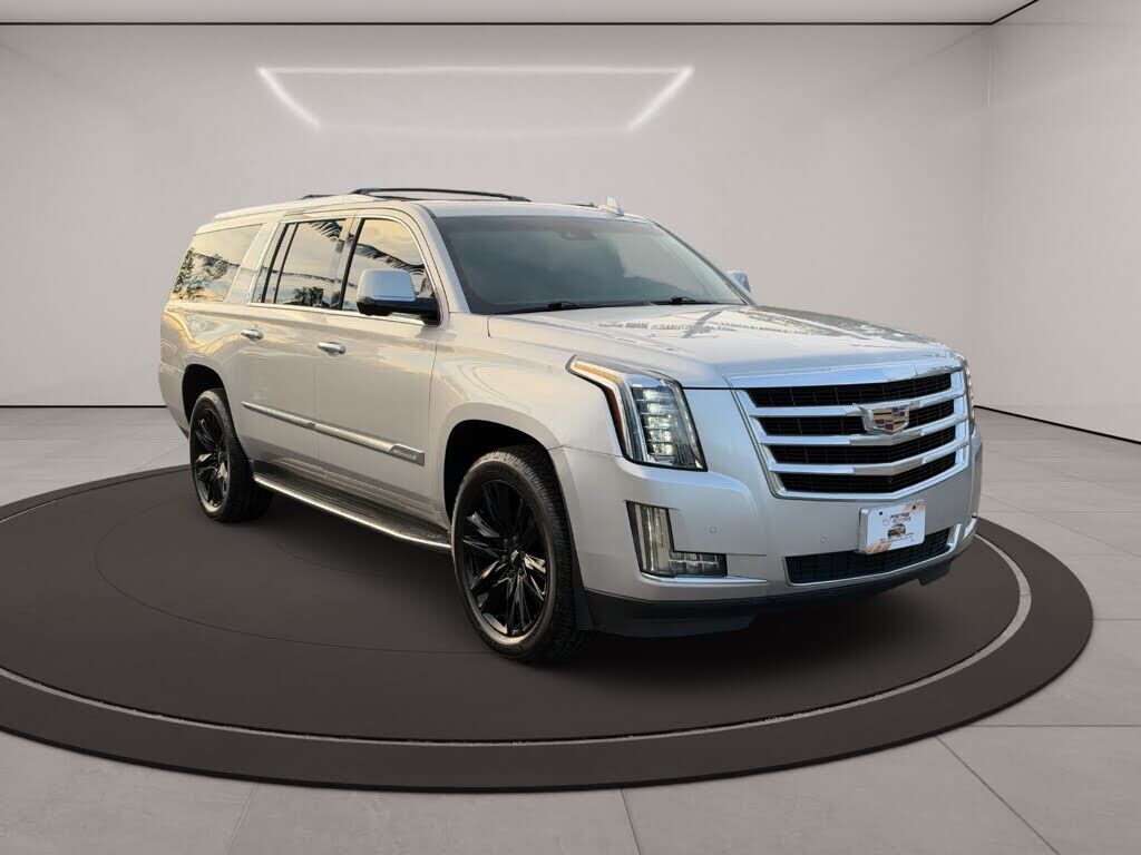 2016 CADILLAC Escalade