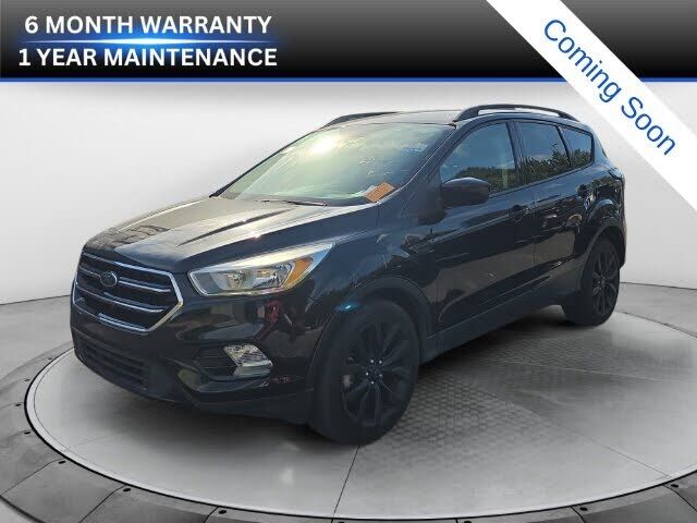 2017 FORD Escape