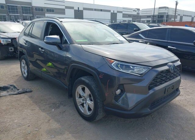2019 TOYOTA RAV4