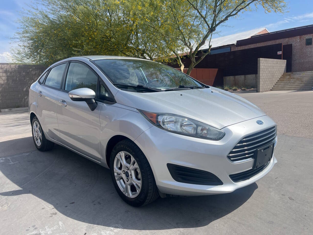 2014 FORD Fiesta