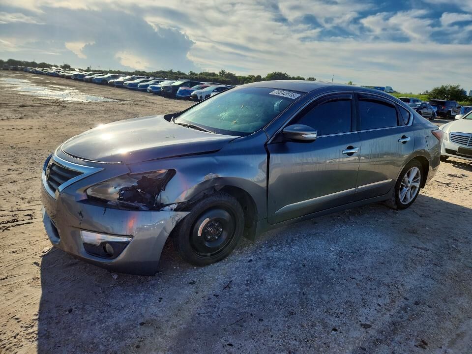 2015 NISSAN Altima