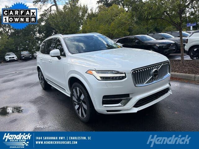 2025 VOLVO XC90