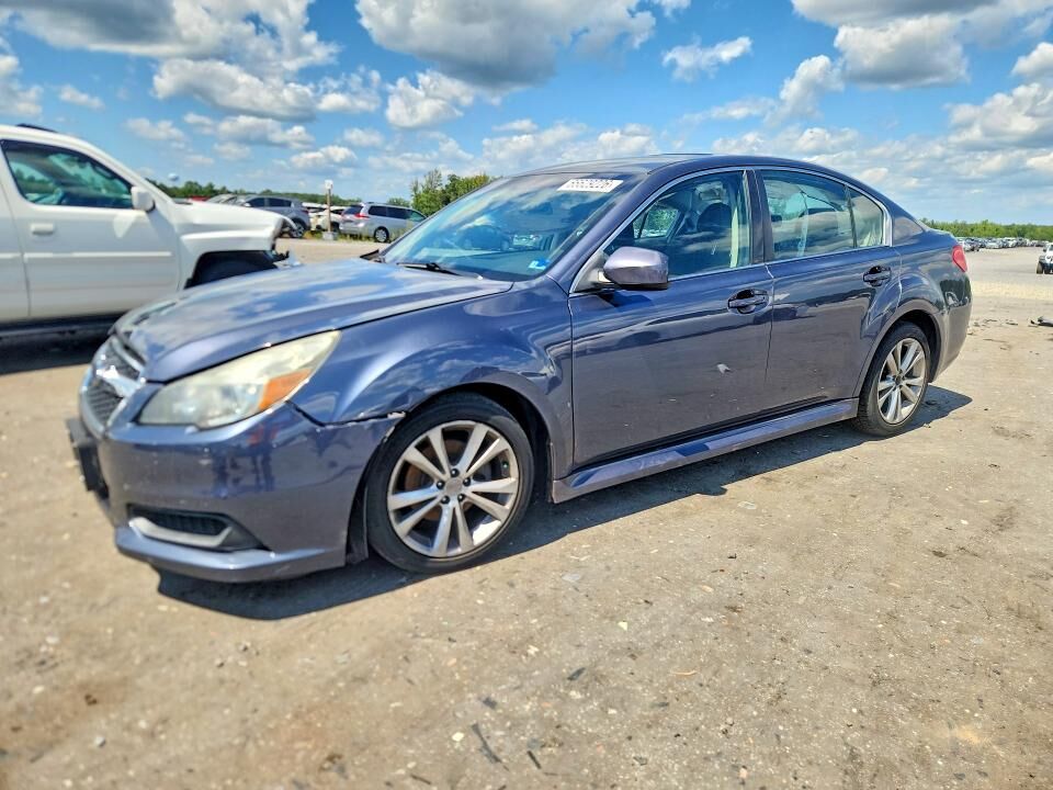 2014 SUBARU Legacy