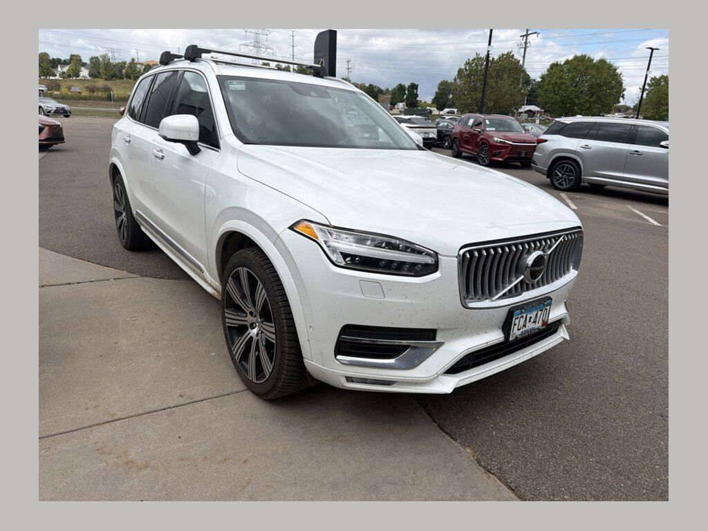 2021 VOLVO XC90