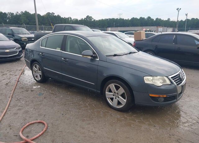 2009 VOLKSWAGEN Passat