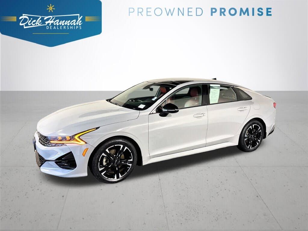 2022 KIA K5