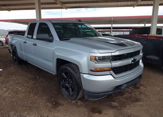 2017 CHEVROLET Silverado