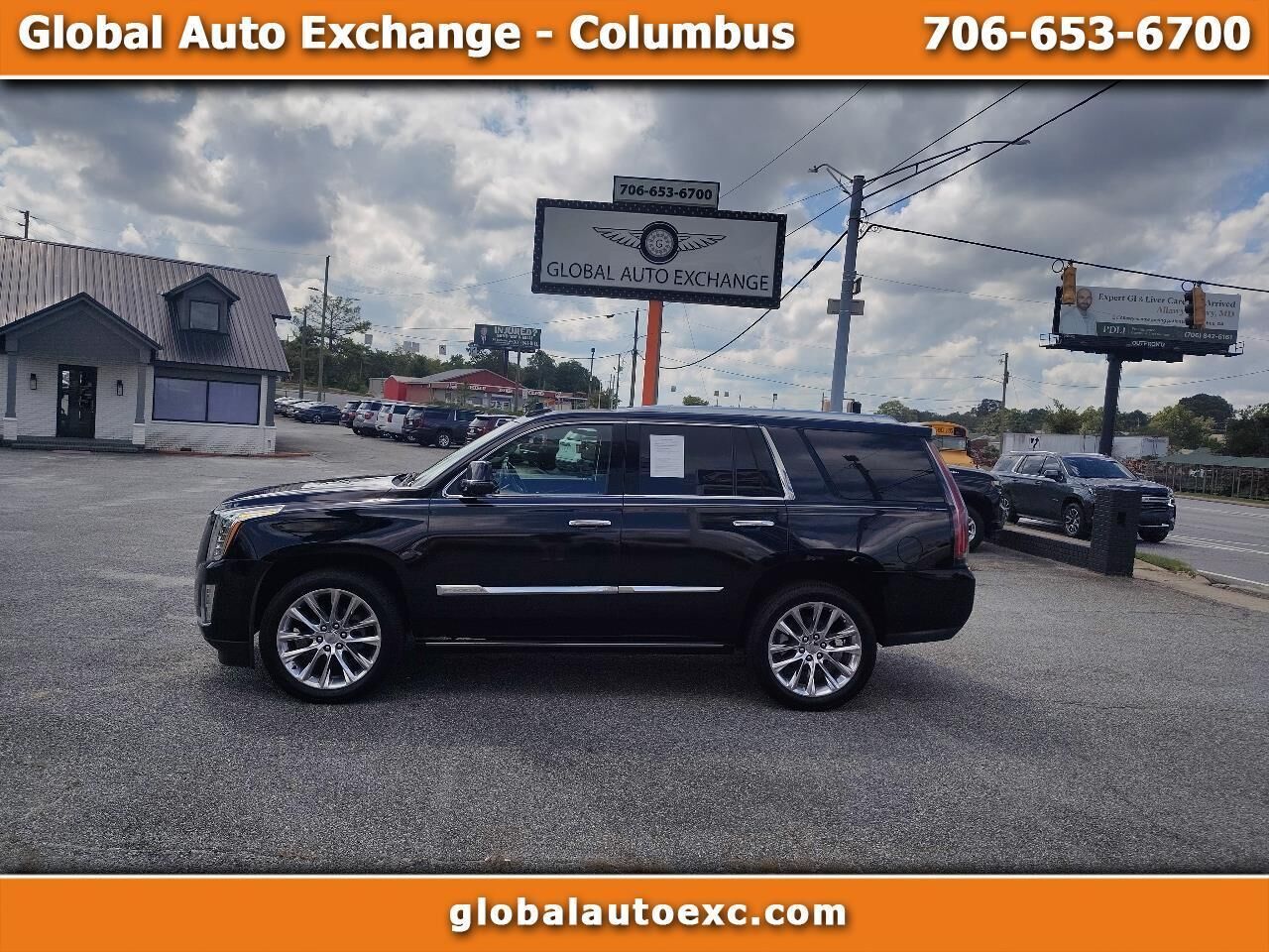 2017 CADILLAC Escalade