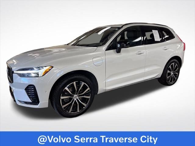 2023 VOLVO XC60