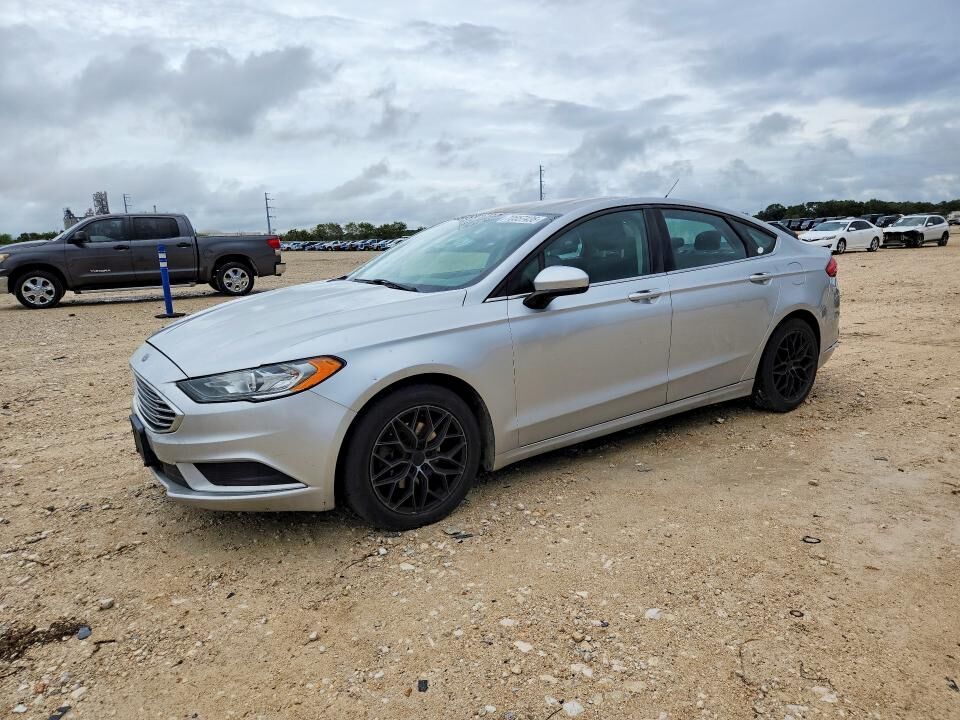 2017 FORD Fusion