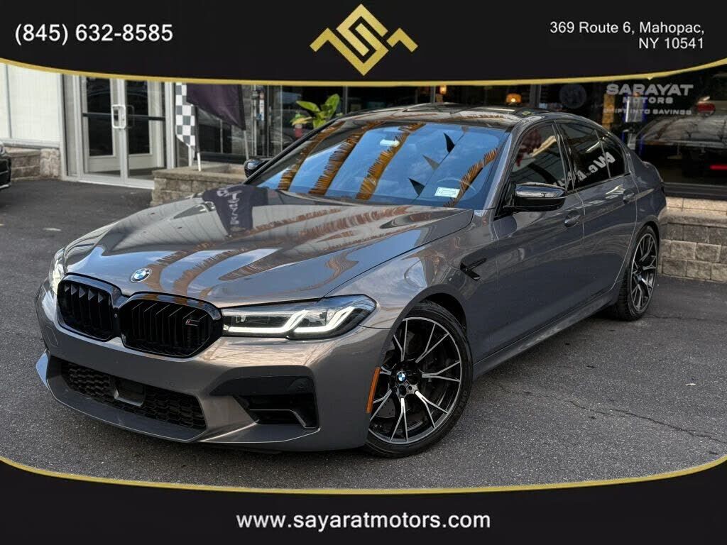 2022 BMW M5