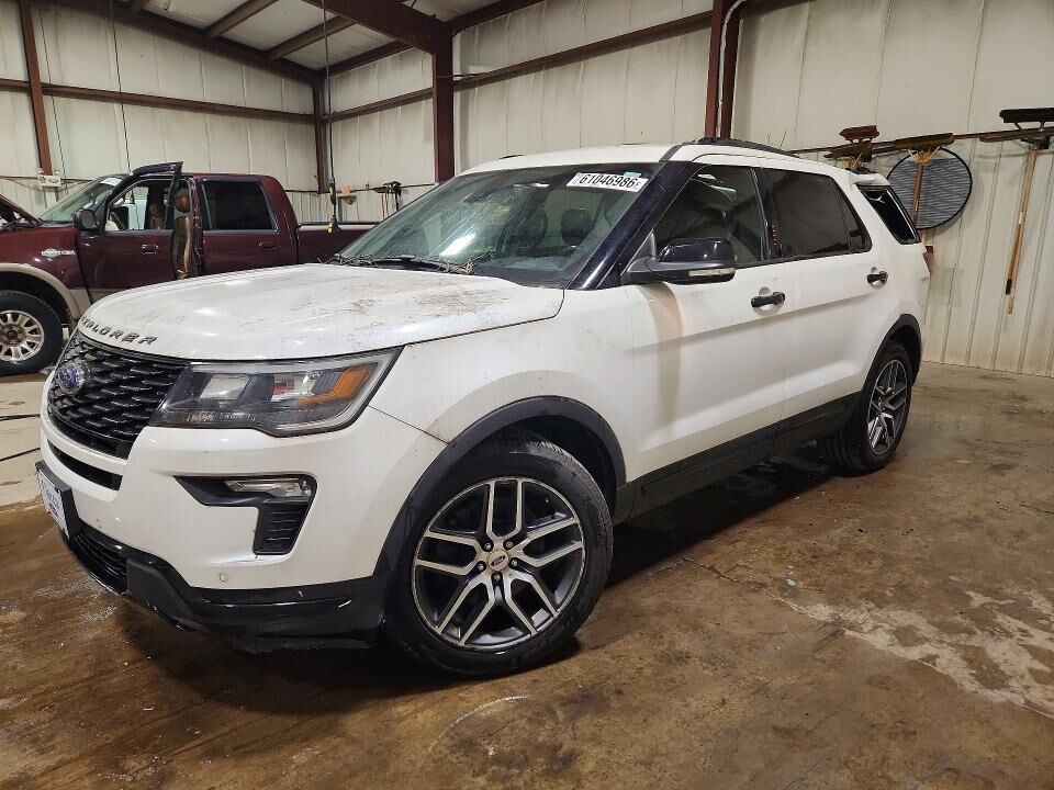 2018 FORD Explorer