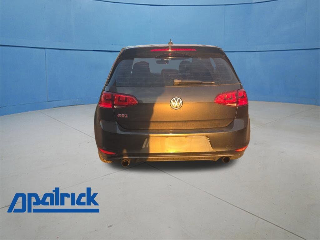 2016 VOLKSWAGEN Golf GTI