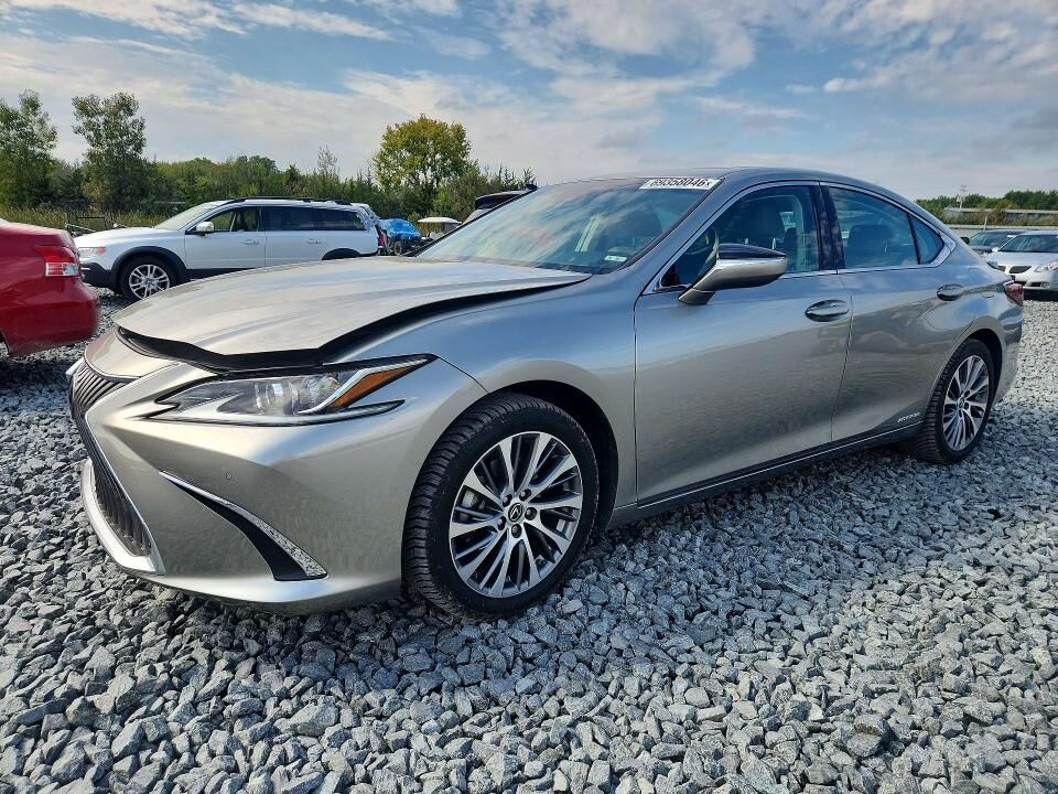 2020 LEXUS ES