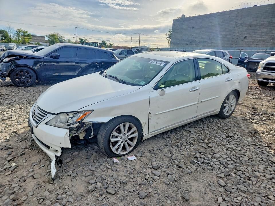 2012 LEXUS ES