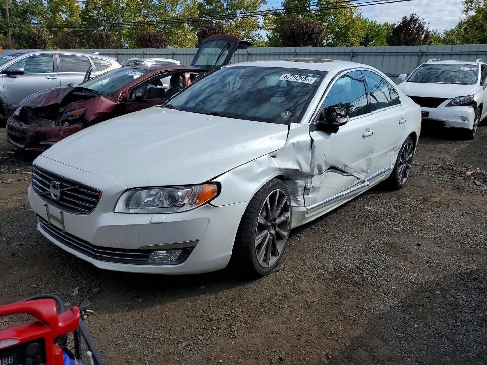2014 VOLVO S80