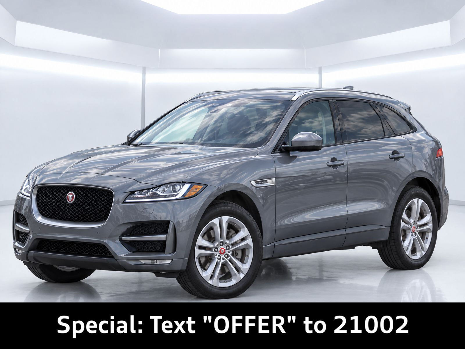2019 JAGUAR F-Pace