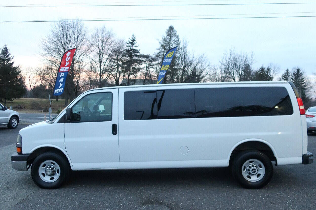 2013 CHEVROLET Express