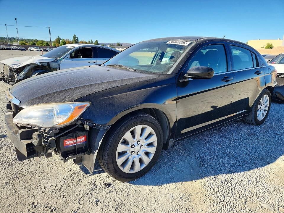 2014 CHRYSLER 200