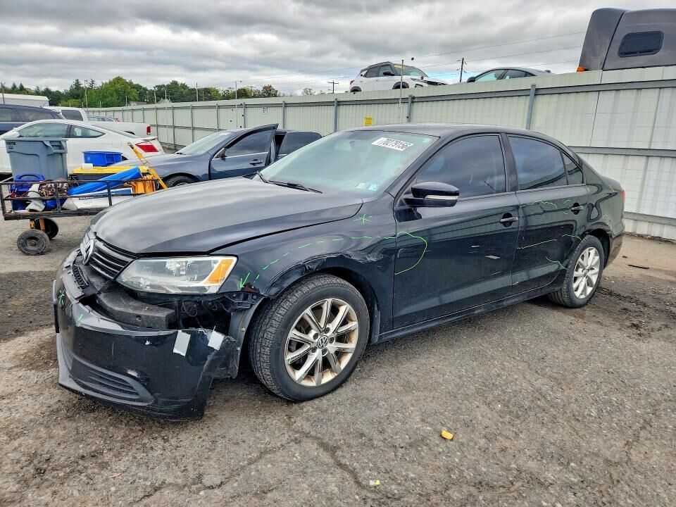 2011 VOLKSWAGEN Jetta