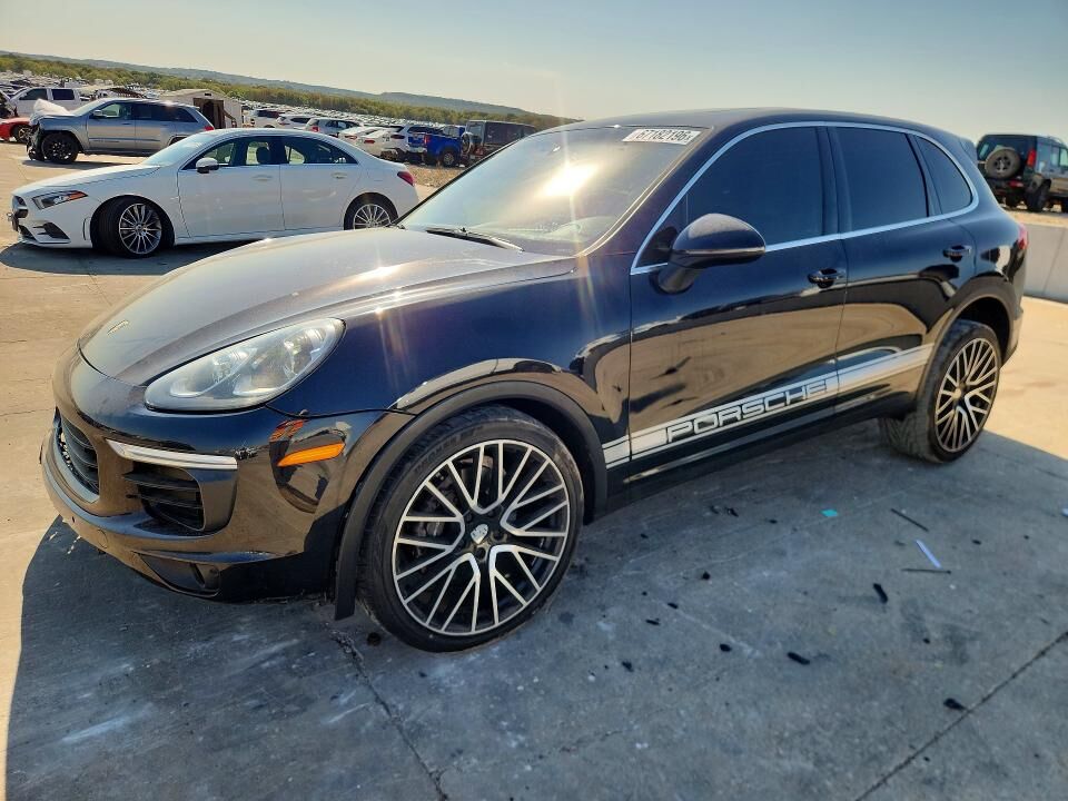 2016 PORSCHE Cayenne