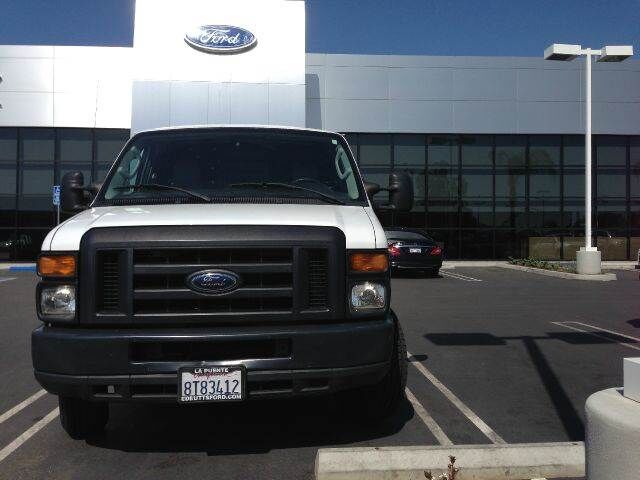2010 FORD E-350