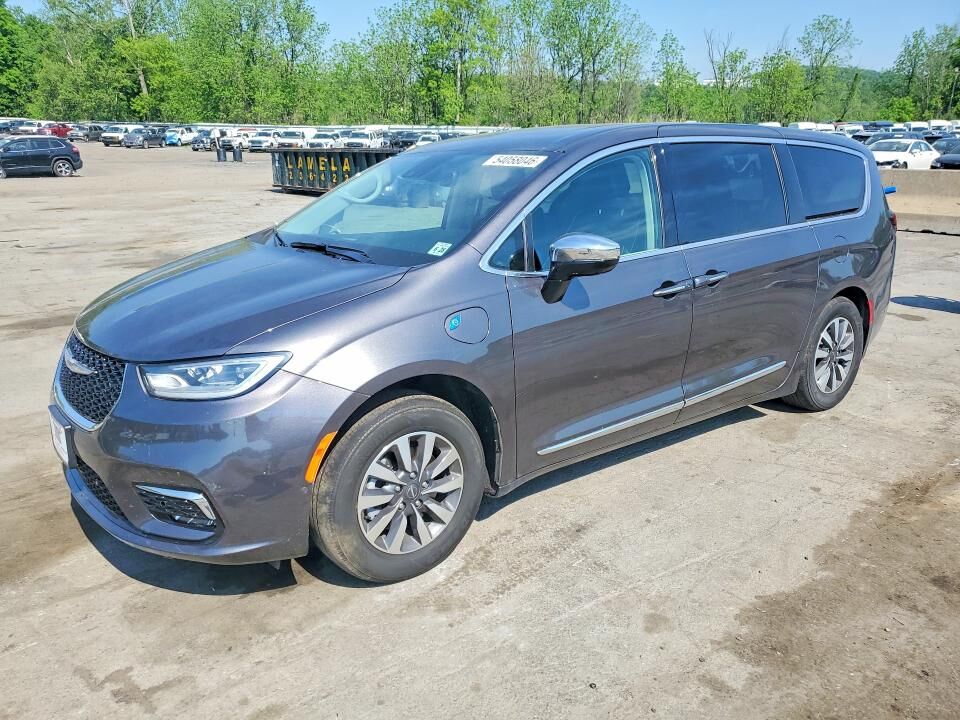 2023 CHRYSLER Pacifica