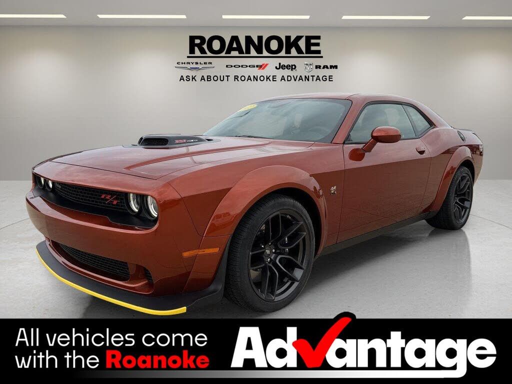 2022 DODGE Challenger