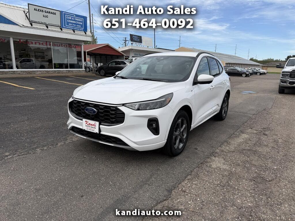 2023 FORD Escape
