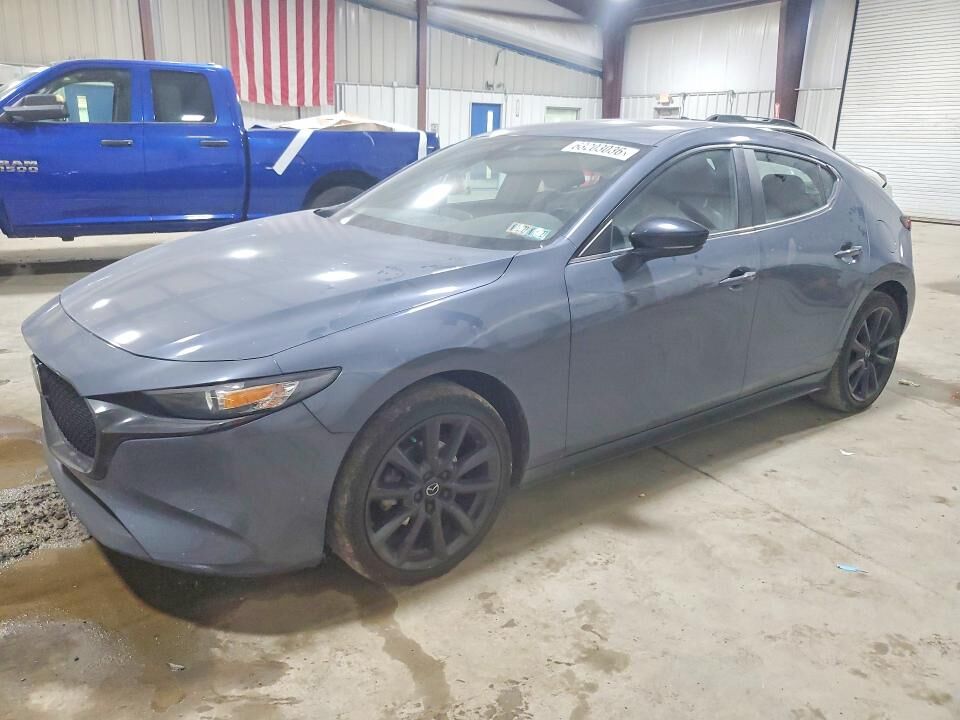 2023 MAZDA Mazda3
